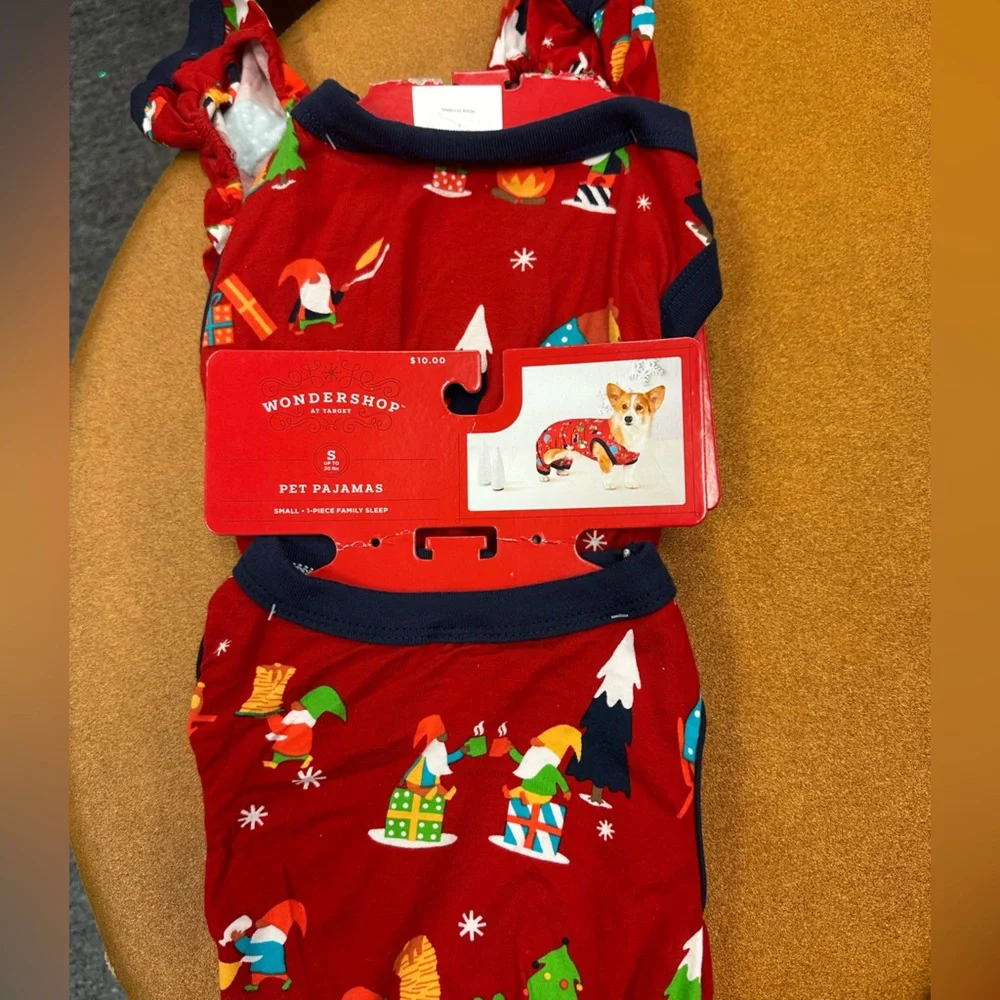 Wondershop Dogs Christmas PJs various sizes red with gnomes‎